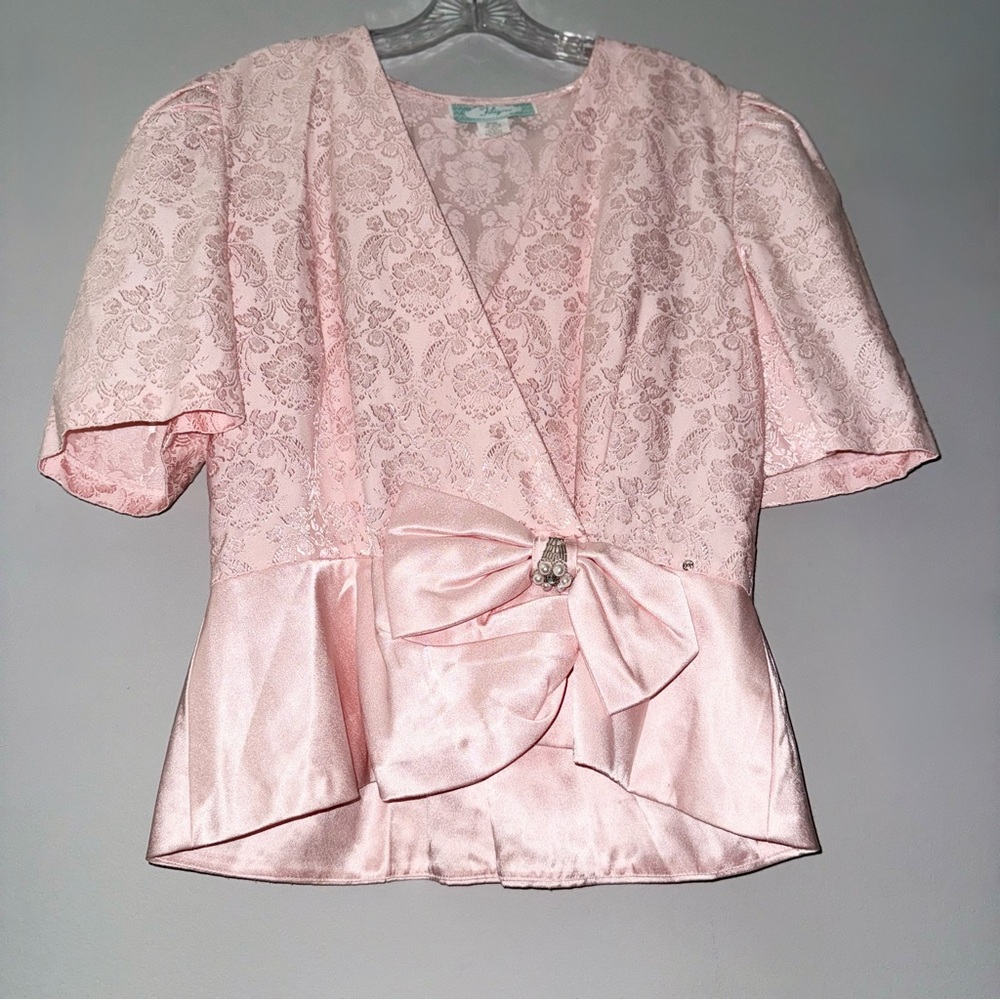 Vintage Elegant Pink Wrap Peplum Blouse with Puff Sleeves